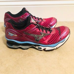 mizuno wave creation 13w